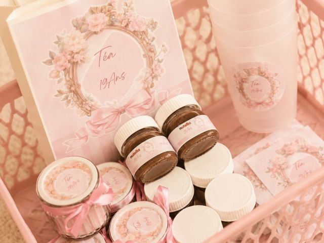 Cadeaux invités thème floral